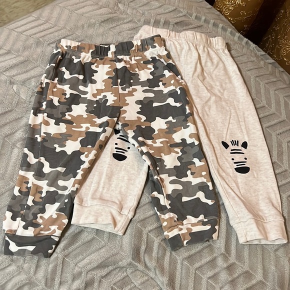 ✨4 FOR $20✨ JOGGER SET - Picture 1 of 2